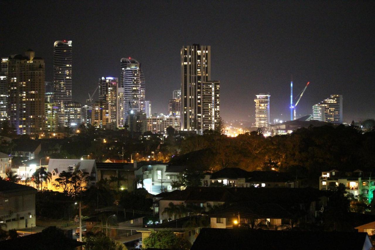 Serenity Surfers Paradise Gold Coast Extérieur photo