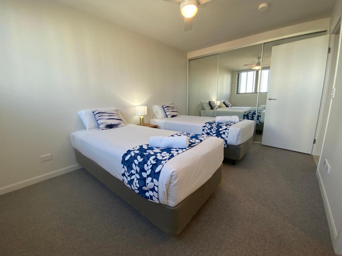 Serenity Surfers Paradise Gold Coast Extérieur photo